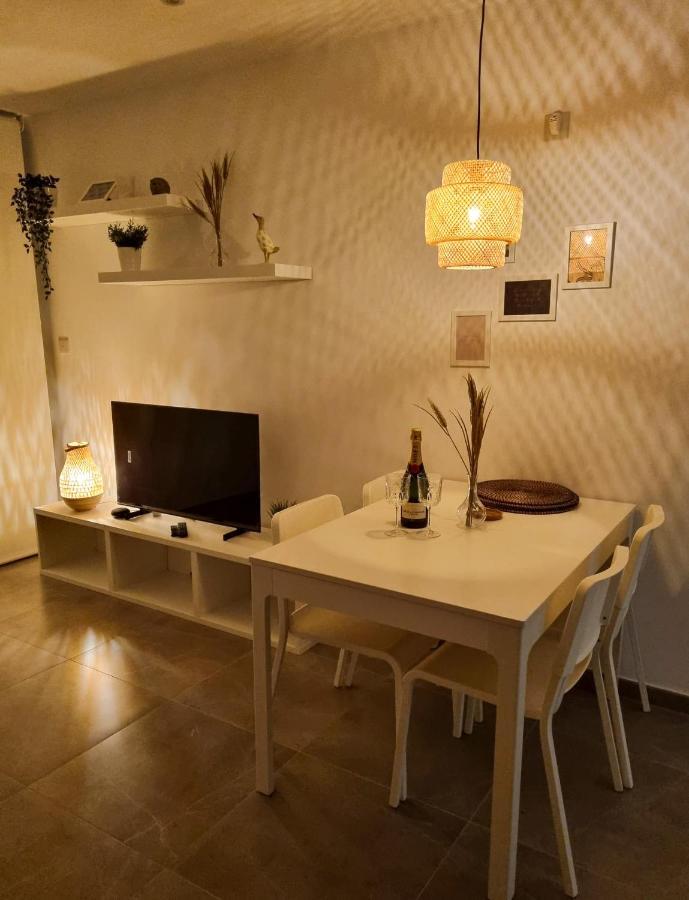 Brand New - Massive Studio - E1 - Self Catering Gibraltar Buitenkant foto