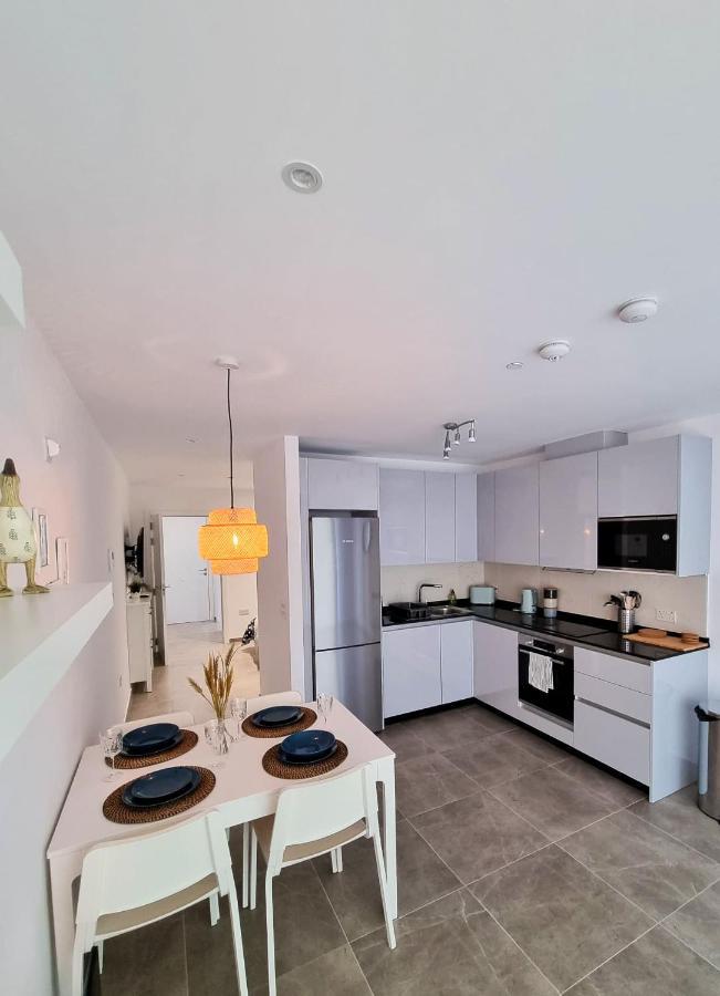 Brand New - Massive Studio - E1 - Self Catering Gibraltar Buitenkant foto